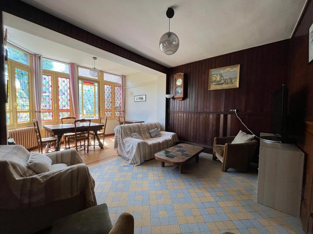 Maison Familiale De Ville A Étretat Exteriér fotografie