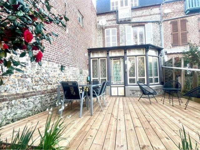 Maison Familiale De Ville A Étretat Exteriér fotografie